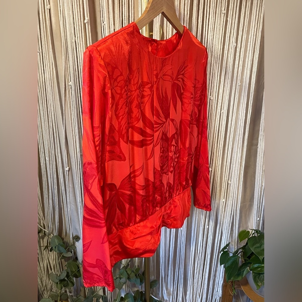 Early 90s vintage red botanical long sleeve blouse w/ ruched waist side buttons - Picture 9 of 12